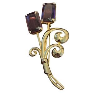 Coro Large Floral Spray Amethyst Gold-tone Brooch, Vintage